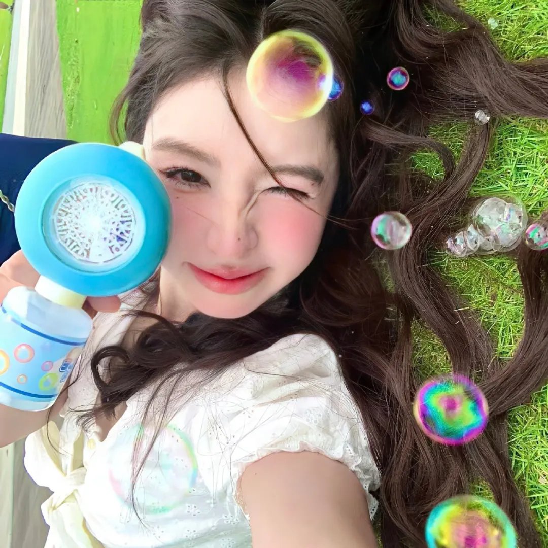 校草是女生